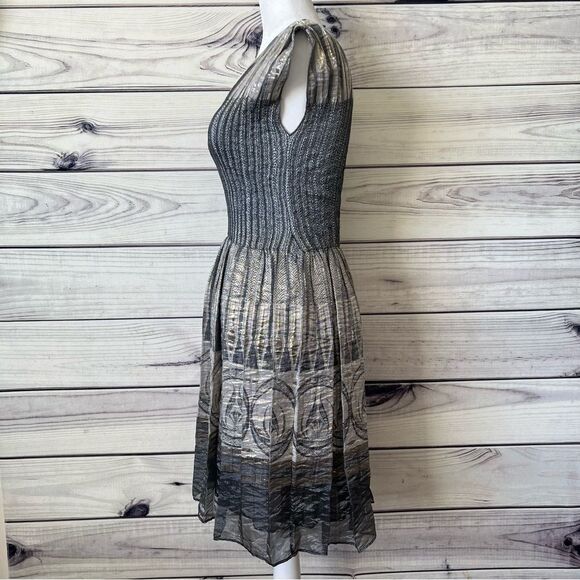 Max Studio Metallic Silver & Grey Pleated Stretchy Fit & Flare Dress - Picture 7 of 11
